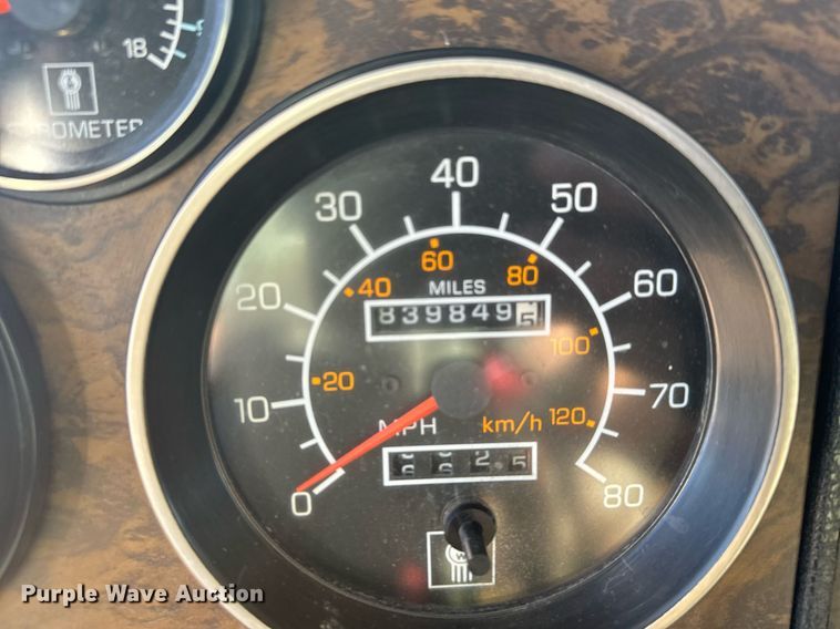 image for item DV2830 1994 Kenworth  T600 pumper fire truck