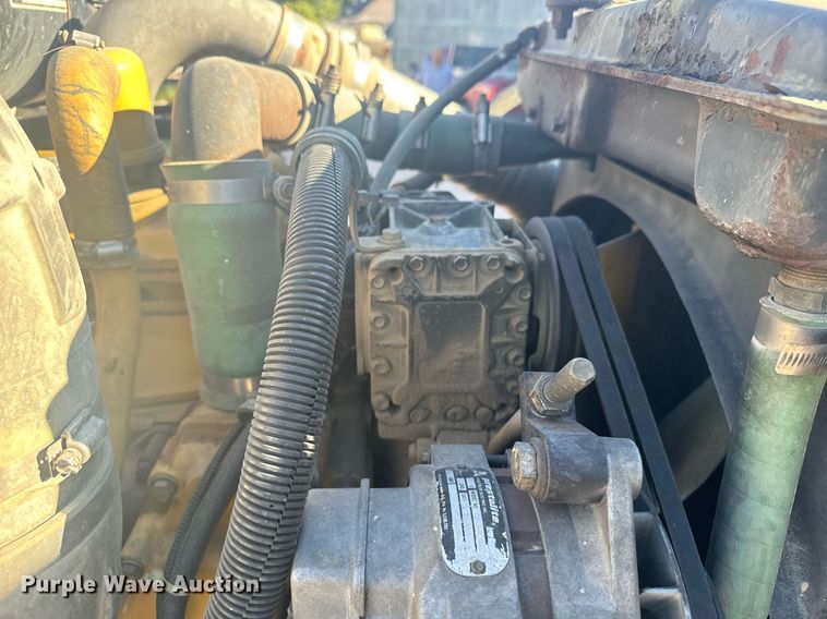 image for item DV2830 1994 Kenworth  T600 pumper fire truck