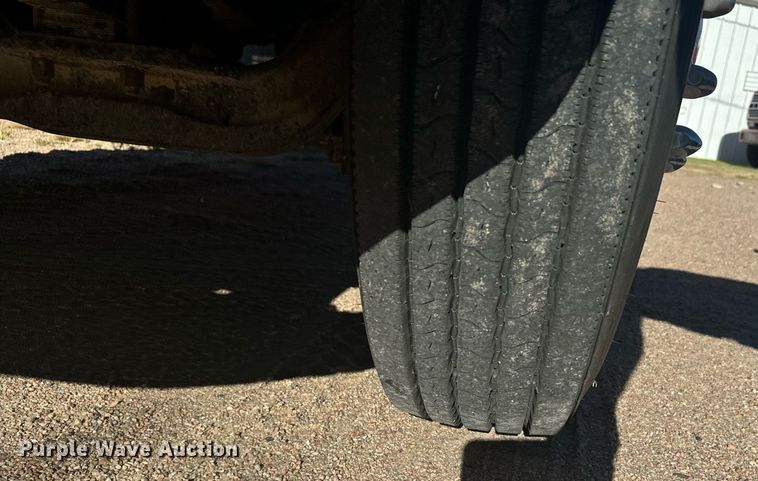 image for item DV2830 1994 Kenworth  T600 pumper fire truck