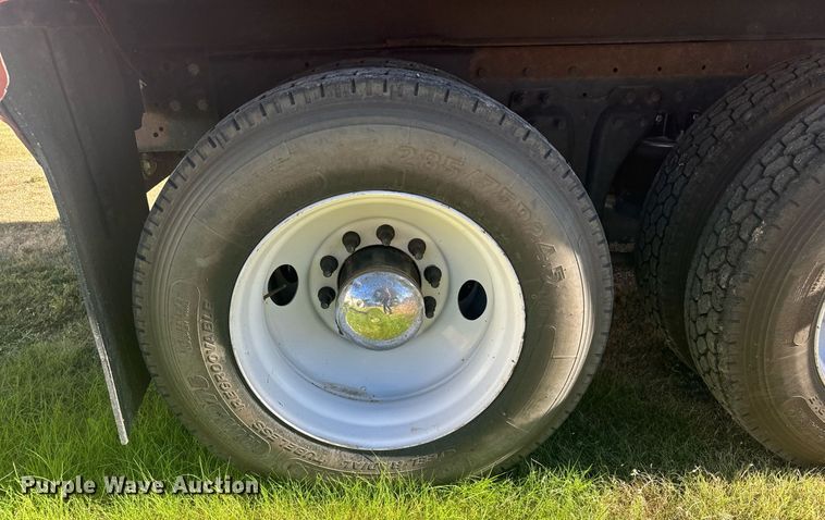 image for item DV2830 1994 Kenworth  T600 pumper fire truck