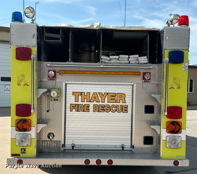 image for item DX1122 1990 Ford CF8000 pumper fire truck