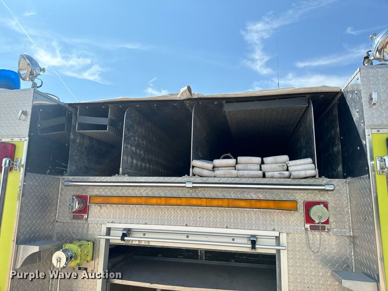 image for item DX1122 1990 Ford CF8000 pumper fire truck