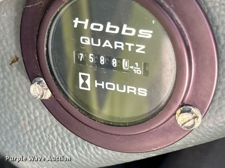 image for item DX1122 1990 Ford CF8000 pumper fire truck