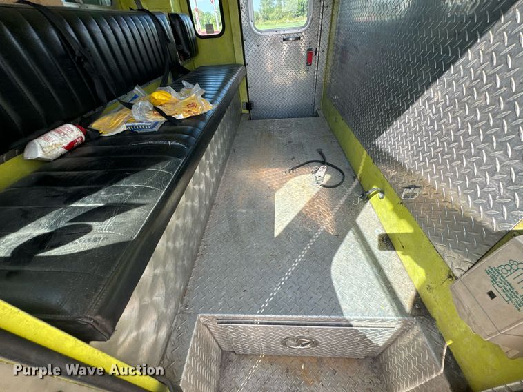 image for item DX1122 1990 Ford CF8000 pumper fire truck