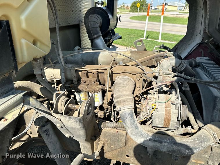 image for item DX1122 1990 Ford CF8000 pumper fire truck