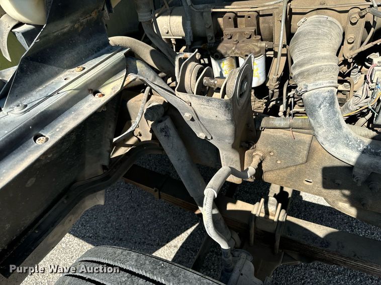 image for item DX1122 1990 Ford CF8000 pumper fire truck