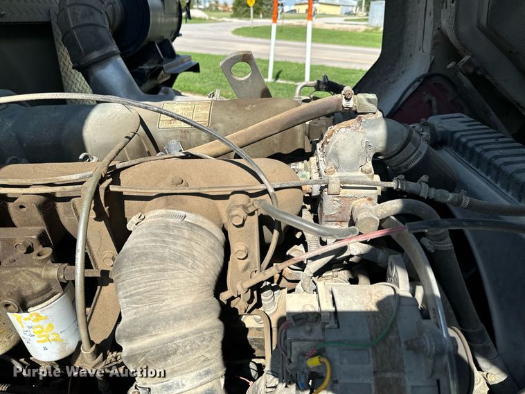 image for item DX1122 1990 Ford CF8000 pumper fire truck