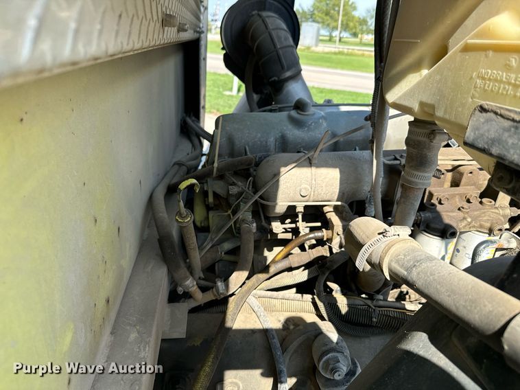 image for item DX1122 1990 Ford CF8000 pumper fire truck