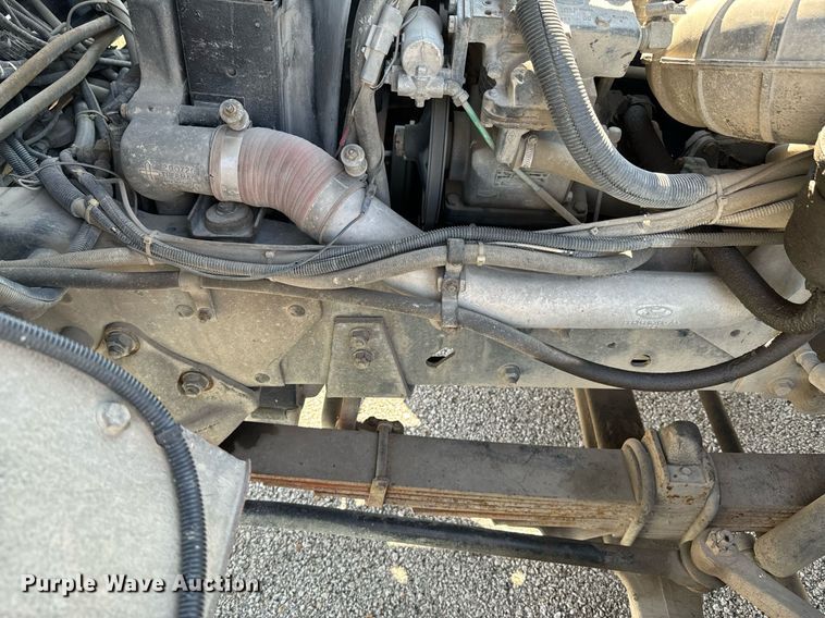 image for item DX1122 1990 Ford CF8000 pumper fire truck