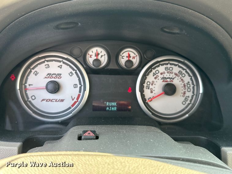 image for item DX1242 2010 Ford Focus 