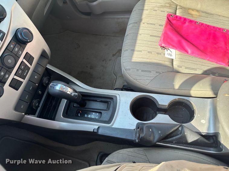 image for item DX1242 2010 Ford Focus 