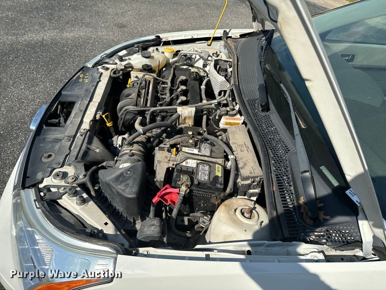 image for item DX1242 2010 Ford Focus 