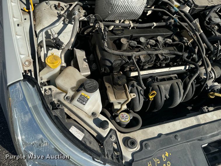 image for item DX1242 2010 Ford Focus 