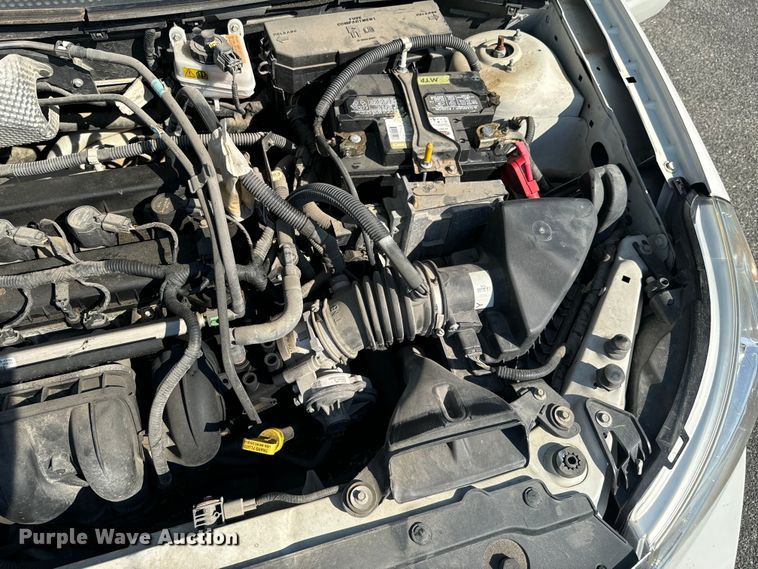 image for item DX1242 2010 Ford Focus 