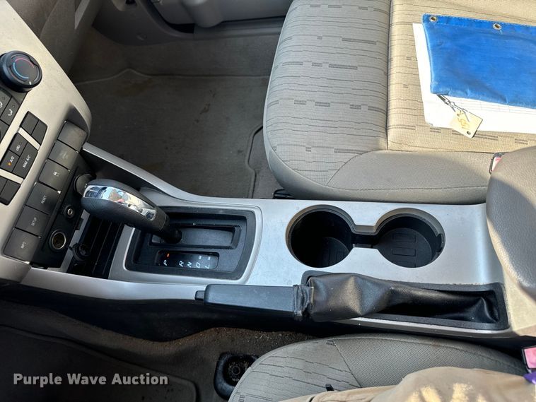 image for item DX1250 2010 Ford Focus 