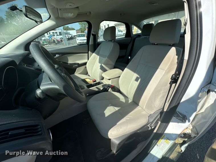 image for item DX1251 2015 Ford Focus 