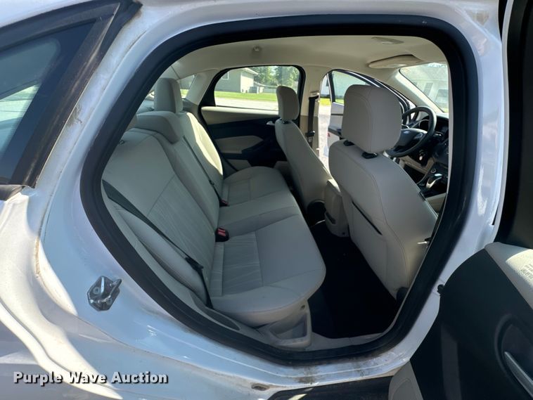 image for item DX1251 2015 Ford Focus 