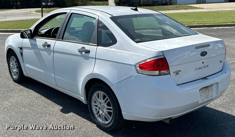 image for item DX1252 2008 Ford Focus 