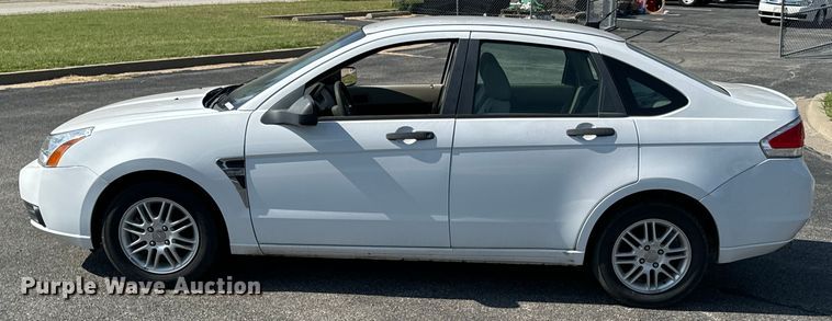 image for item DX1252 2008 Ford Focus 