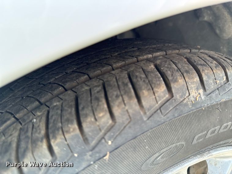 image for item DX1252 2008 Ford Focus 