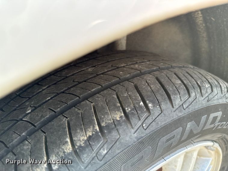 image for item DX1252 2008 Ford Focus 