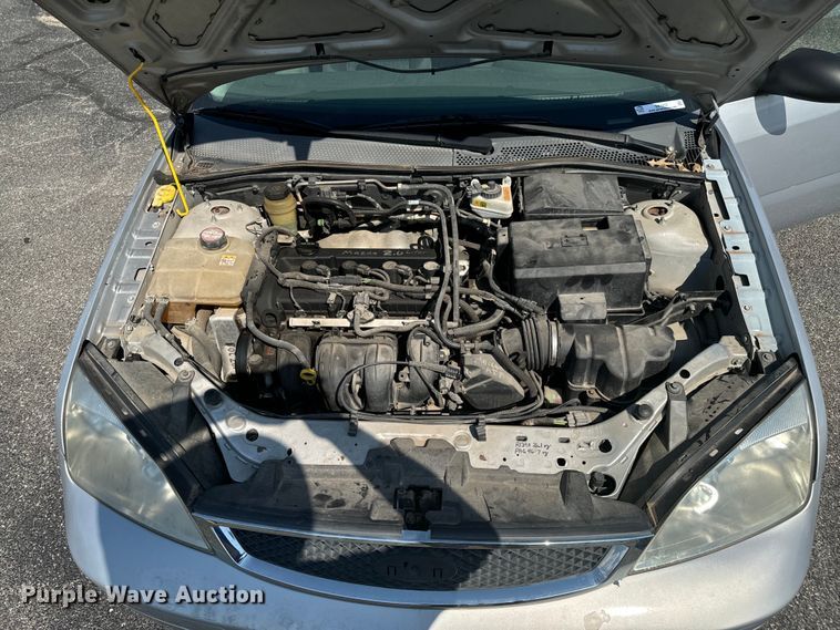 image for item DX1253 2005 Ford Focus 