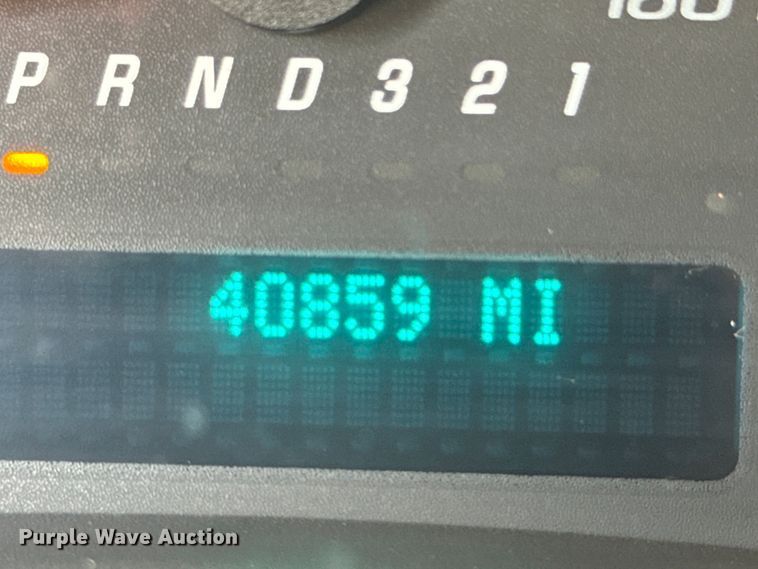 image for item DX1255 2009 Chevrolet Express 3500 shuttle bus