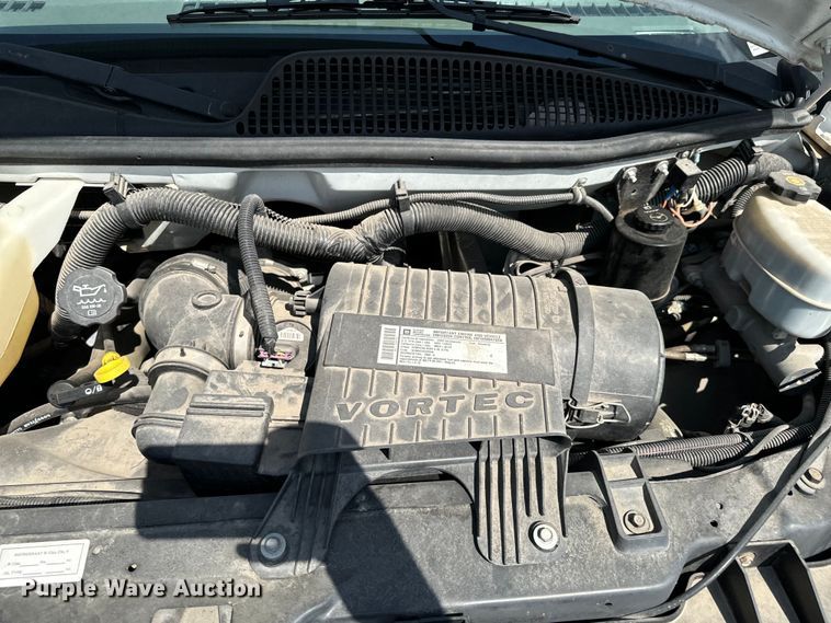 image for item DX1255 2009 Chevrolet Express 3500 shuttle bus