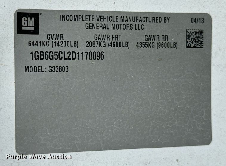 image for item DX1275 2013 Chevrolet Express 4500 truck cab and chassis