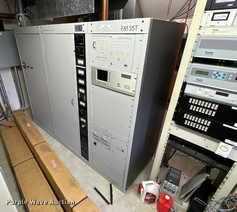 image for item DX1282 Broadcast Electronics FM35T FM transmitter