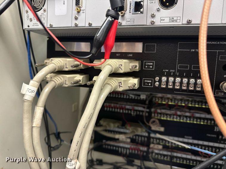 image for item DX1282 Broadcast Electronics FM35T FM transmitter