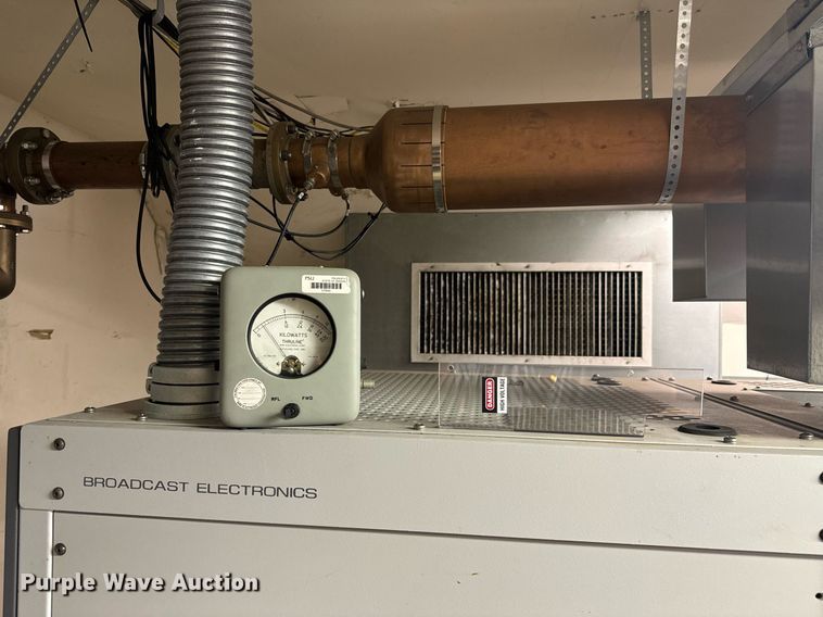 image for item DX1282 Broadcast Electronics FM35T FM transmitter