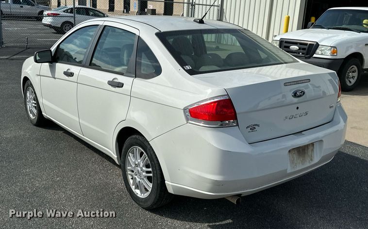 image for item DX1289 2009 Ford Focus SE 