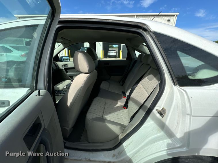 image for item DX1289 2009 Ford Focus SE 