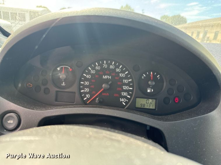 image for item DX1290 2005 Ford Focus ZX3 SE 