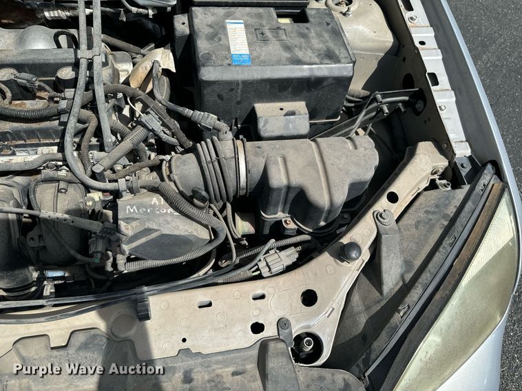 image for item DX1290 2005 Ford Focus ZX3 SE 