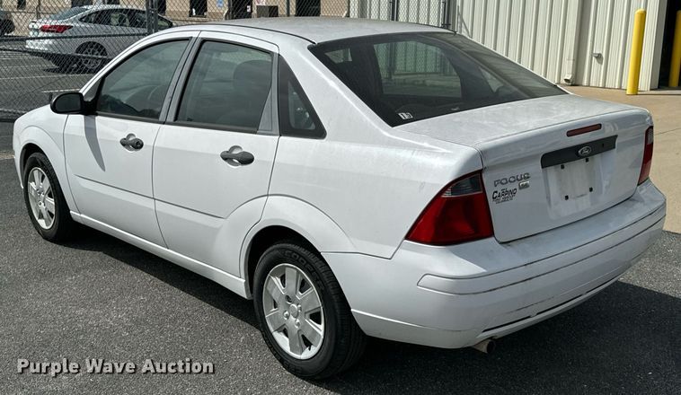 image for item DX1291 2007 Ford Focus SE 