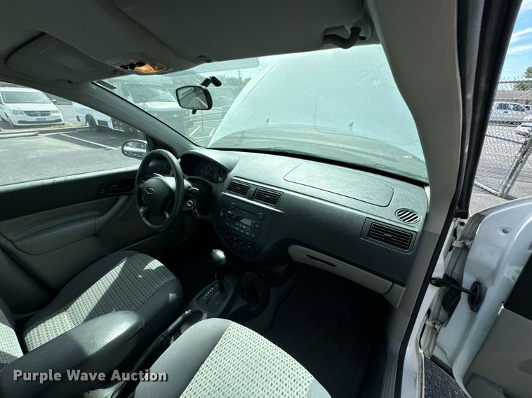 image for item DX1291 2007 Ford Focus SE 