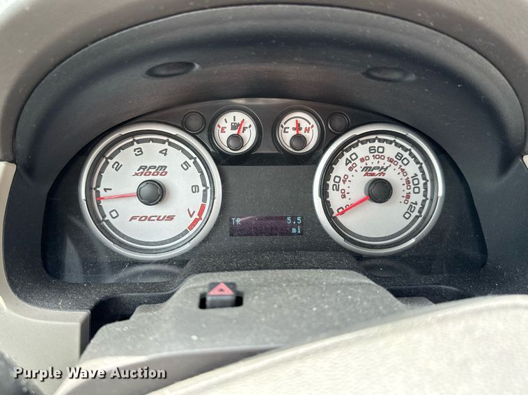 image for item DX1292 2008 Ford Focus SE 