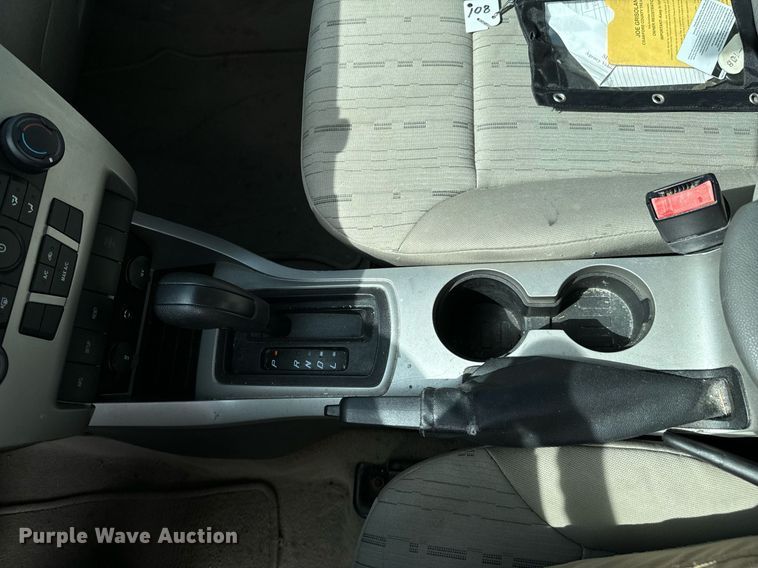 image for item DX1292 2008 Ford Focus SE 