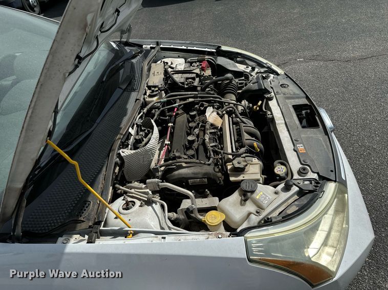 image for item DX1292 2008 Ford Focus SE 