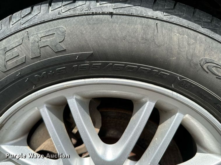 image for item DX1292 2008 Ford Focus SE 