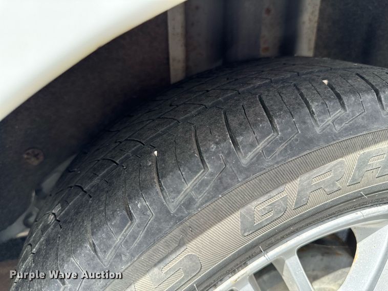 image for item DX1292 2008 Ford Focus SE 