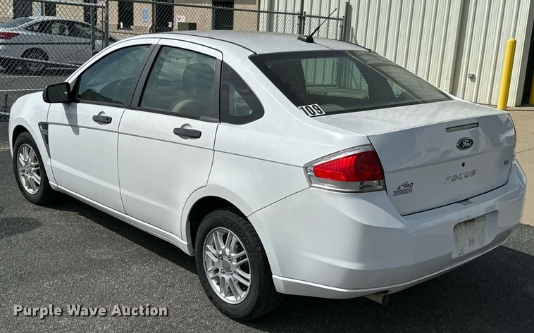 image for item DX1293 2008 Ford Focus SE 