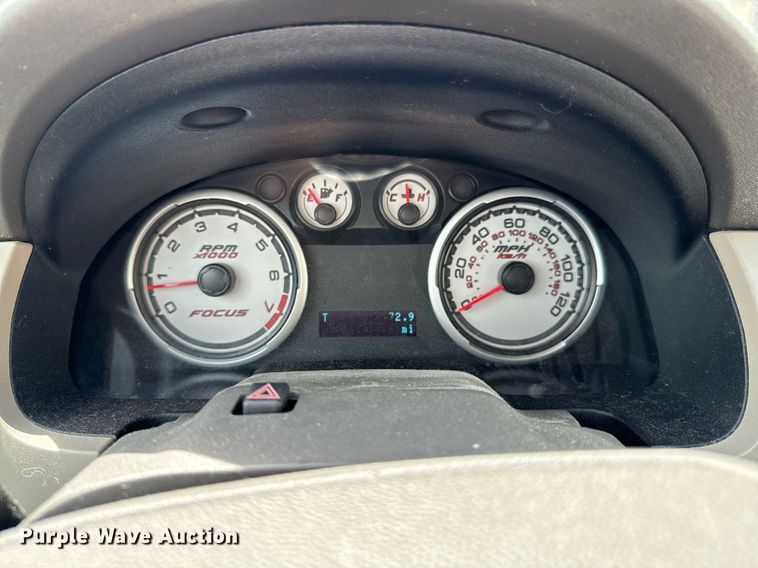 image for item DX1293 2008 Ford Focus SE 