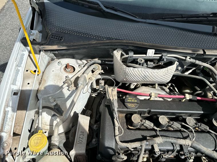 image for item DX1293 2008 Ford Focus SE 