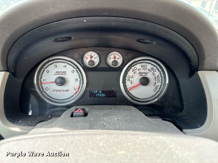 image for item DX1294 2008 Ford Focus SE 