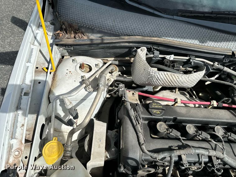 image for item DX1294 2008 Ford Focus SE 