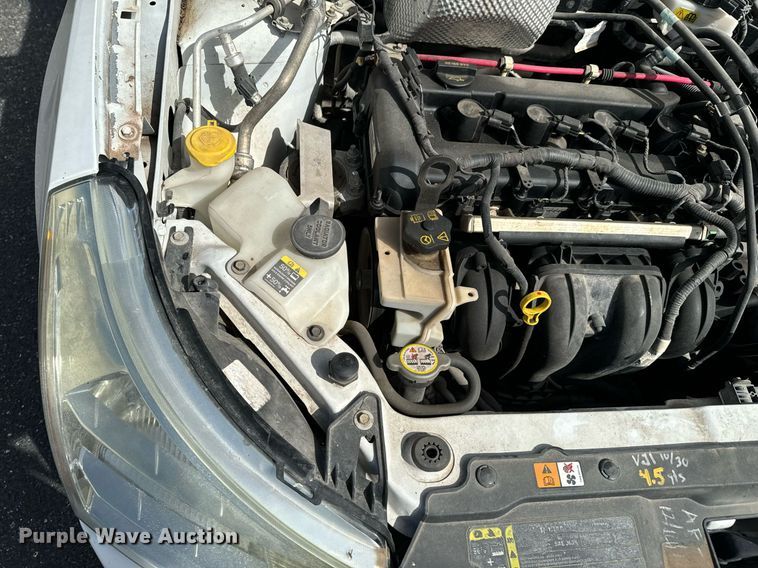 image for item DX1294 2008 Ford Focus SE 