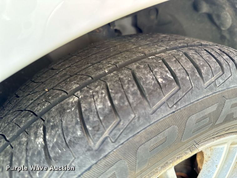 image for item DX1294 2008 Ford Focus SE 